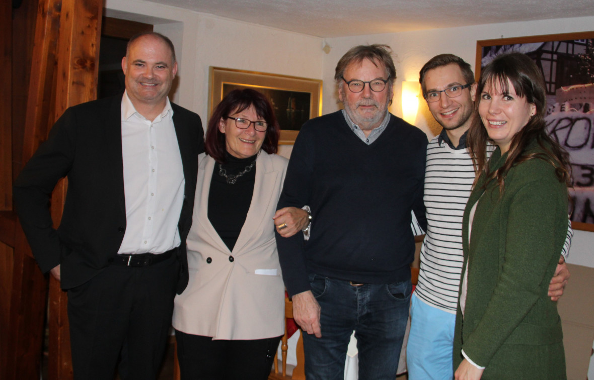 Der CDU-Kreisvorsitzende Stefan Teufel (li.), mit Doris von Schulz und ihrer Familie